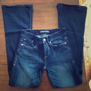 Express Mia Mid Rise Slim Flare Denim Jeans